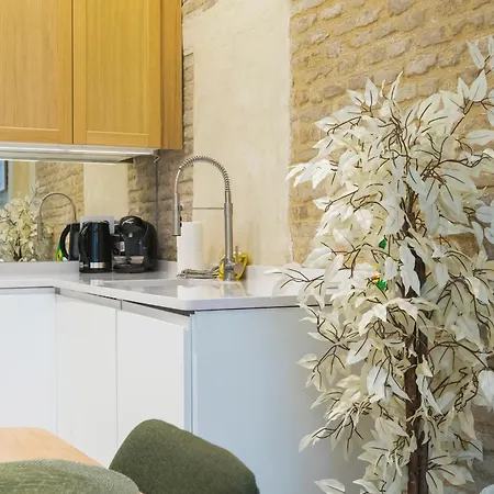New In Santa Cruz Quarter Next To Giralda